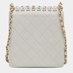 Pre Owned Chanel White Small Chic Pearls Flap