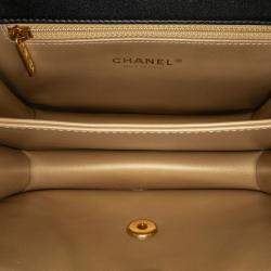 Pre Owned Chanel Black Quilted Lambskin Octagonal Buckle Crossbody