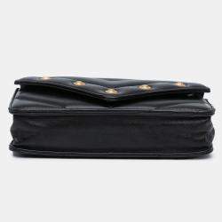 Pre Owned Chanel Black Chevron Lambskin Button Wallet On Chain