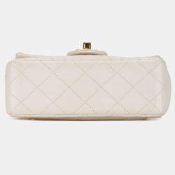 Pre Owned Chanel White Mini Square Classic Lambskin Single Flap