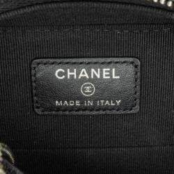 Pre Owned Chanel Black CC Quilted Patent Diamond Resin Clutch With Chain