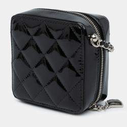 Pre Owned Chanel Black CC Quilted Patent Diamond Resin Clutch With Chain