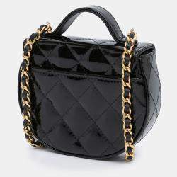 Pre Owned Chanel Black Mini CC Quilted Patent Leather Top Handle Clutch with Chain