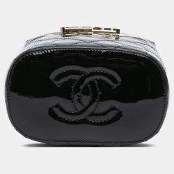 Pre Owned Chanel Black Quilted Patent Logo Chain Vanity Case
