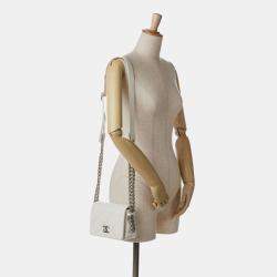 Pre Owned Chanel White Mini Quilted Lambskin Chain Rows Flap