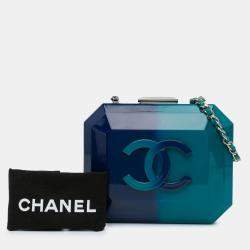 Pre Owned Chanel Blue CC Ombre Acrylic Clutch on Chain