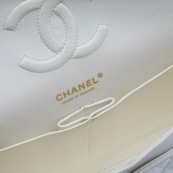 Pre Owned Chanel White Quilted Caviar Leather Medium Classic Double Flap Bag