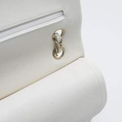 Pre Owned Chanel White Quilted Caviar Leather Medium Classic Double Flap Bag
