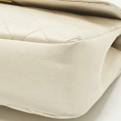 Pre Owned Chanel Off White Quilted Satin Vintage Flap bag