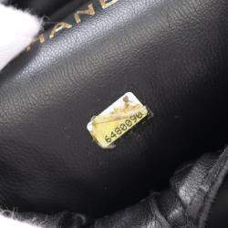 Pre Owned Chanel Coco Mark Vanity Handbag Leather Grained Calfskin Black