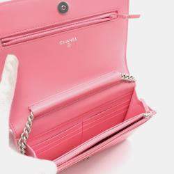 Pre Owned Chanel Boy Chanel Matelasse Pink Leather Chain Shoulder Bag Woc