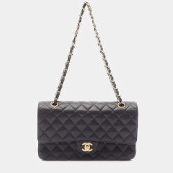 Pre Owned Chanel Matelasse W Flap Chain Shoulder Bag Calfskin Black Ghw