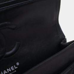 Pre Owned Chanel Medium Black Caviar Classic Double Flap Bag