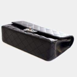 Pre Owned Chanel Medium Black Caviar Classic Double Flap Bag