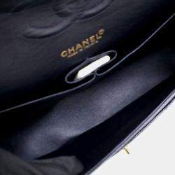 Pre Owned Chanel Vintage Medium Caviar Classic Double Flap Bag