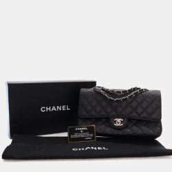Pre Owned Chanel Medium Caviar Classic Double Flap Bag