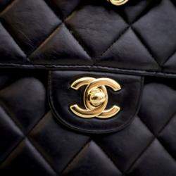 Pre Owned Chanel Vintage Jumbo Lambskin Classic Single Flap Bag