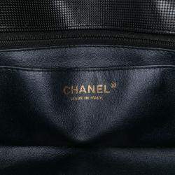 Pre Owned Chanel Black Mini Rectangular Classic Calfskin Pixel Effect Single Flap