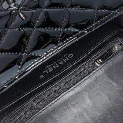 Pre Owned Chanel Black Mini Square Classic Patent Single Flap