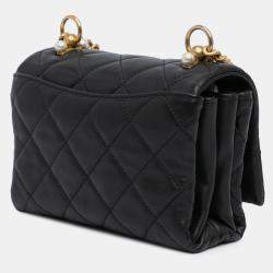 Pre Owned Chanel Black Mini Quilted Calfskin Pearl CC Accordion Flap