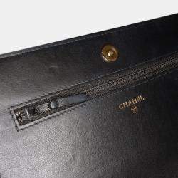 Pre Owned Chanel Black Quilted Crackled Patent Calfskin Pearl Wallet On Chain