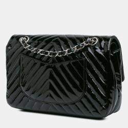 Pre Owned Chanel Black Medium Classic Chevron Patent Double Flap