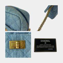 Pre Owned Chanel 2.55 Quilted Blue Denim Shoulder Bag