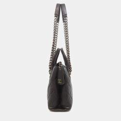 Pre Owned Chanel Matelasse Handbag In Calfskin