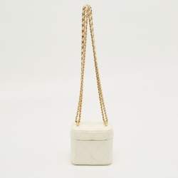 Pre Owned Chanel Off White Quilted Leather Vanity Clutch with Chain