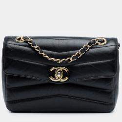 Pre Owned Chanel Black Small Chevron Shiny Lambskin Miroir Flap Bag