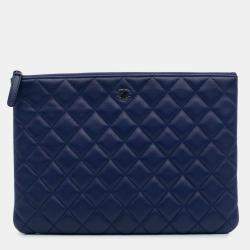 Pre Owned Chanel Blue Medium Quilted Lambskin O Case Clutch