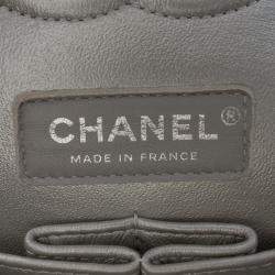 Pre Owned Chanel Silver Medium Classic Iridescent Caviar Double Flap