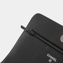 Pre Owned Chanel Black Calfskin Chain 20s Signe Wallet on Chain