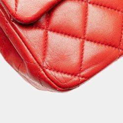 Pre Owned Chanel Red Medium Classic Lambskin Double Flap
