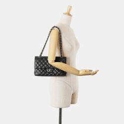 Pre Owned Chanel Black Medium Classic Caviar Double Flap
