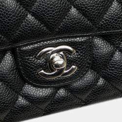 Pre Owned Chanel Black Medium Classic Caviar Double Flap