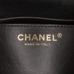 Pre Owned Chanel Black Mini Square Classic Patent Single Flap