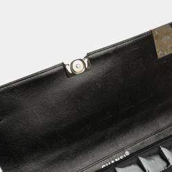 Pre Owned Chanel Black CC Chocolate Bar Patent Clutch on Chain