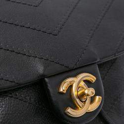Pre Owned Chanel Black CC Chevron Lambskin Round Flap Satchel