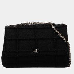 Pre Owned Chanel Black Jumbo Reissue 2.55 Choco Bar Wool Felt Identification Flap