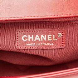 Pre Owned Chanel Red Old Medium Quilted Lambskin Boy Flap