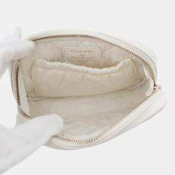 مملوكة مسبقًا Chanel Matelasse Pouch White Caviar Leather