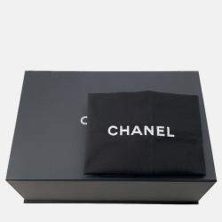 Pre Owned Chanel Boy Chanel Blue/Green Lambskin Size 20