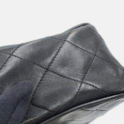 مملوكة مسبقًا حقيبة كتف شانيل سوداء جلدية مع شرابة وسلسلة ماتلاس لامبسكين