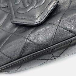 مملوكة مسبقًا حقيبة كتف شانيل سوداء جلدية مع شرابة وسلسلة ماتلاس لامبسكين