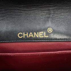 Pre Owned Chanel Matelasse Chain shoulder Bag Black Lambskin