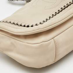 Pre Owned Chanel Cream Leather Luxe Ligne CC Accordion Flap Bag