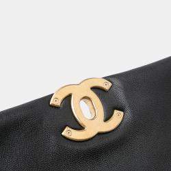 Pre Owned Chanel Black Maxi Lambskin 19 Flap