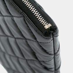 Pre Owned Chanel Black Large Quilted Patent O Case Clutch