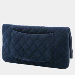 Pre Owned Chanel Navy Blue Quilted Velvet 31 Clutch
